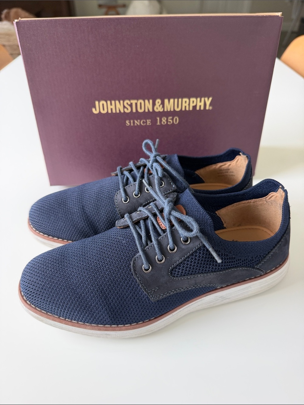 Johnston & Murphy Upton Knit Plain Toe Boys Size 4